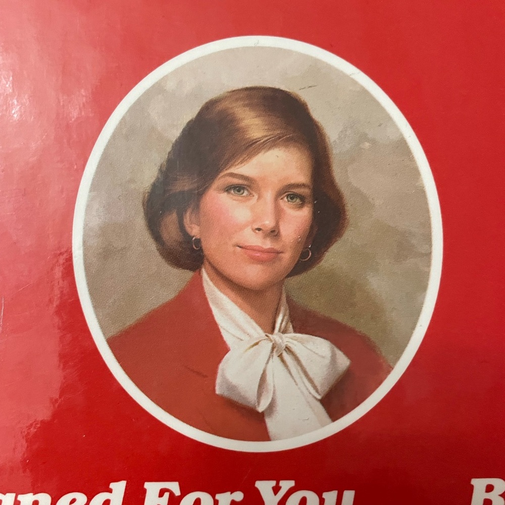 Vintage Betty Crocker's Cookbook New and Revised Hardcover Binder 1986 - Picture 3 of 15